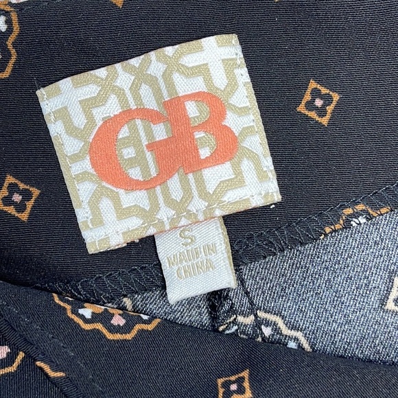 GB Gianni Bini | High Waist Black Plazzo Pants w/Gold Pattern & White Pi… - Picture 11 of 12